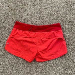 Lululemon Speed Up Mid-Rise Lined Short 4”